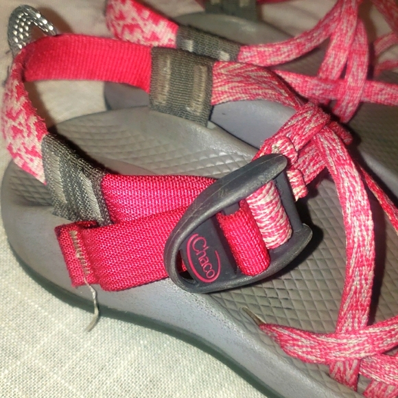 CHACO SANDALS - Picture 2 of 5